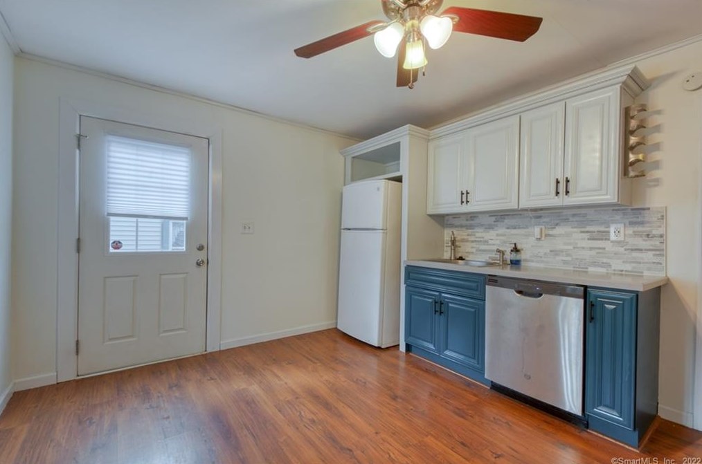 54 Campbell Ave, Vernon CT  06066-5404 exterior