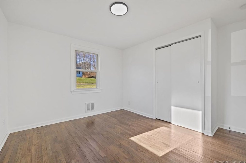 26 Courtney Dr, Rocky Hill CT  06067-2046 exterior