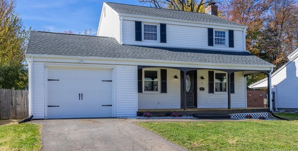 3 Valley Crest Dr, Hartford CT  06110-1654 exterior
