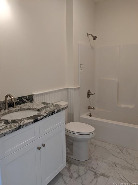 94 Stonehouse Rd, Coventry CT  06238-3166 exterior
