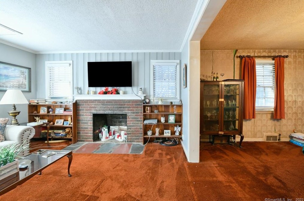 12 Pratt St, Rocky Hill CT  06067-2613 exterior