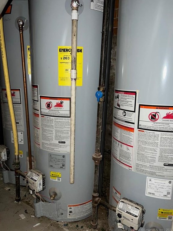 163 Affleck St, Hartford CT 06106-5210 exterior