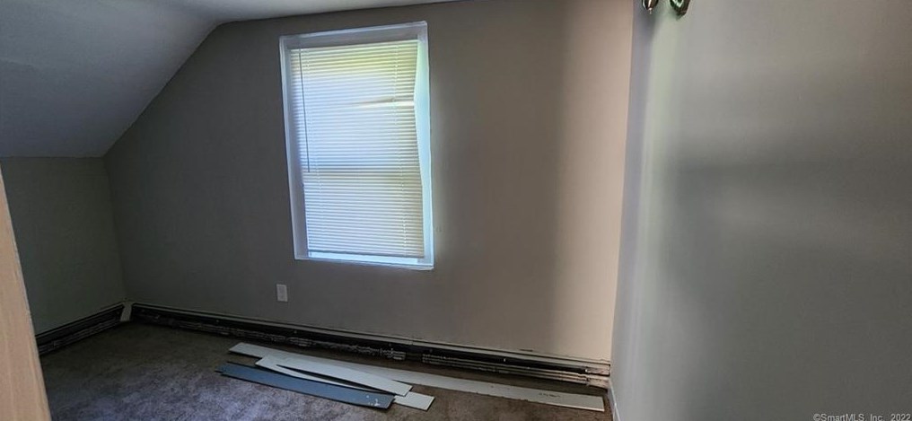 4 Maiden Ln, Vernon CT 06066-3707 exterior