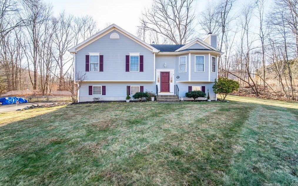 422 Jones Rd, Union City CT  06770-1533 exterior