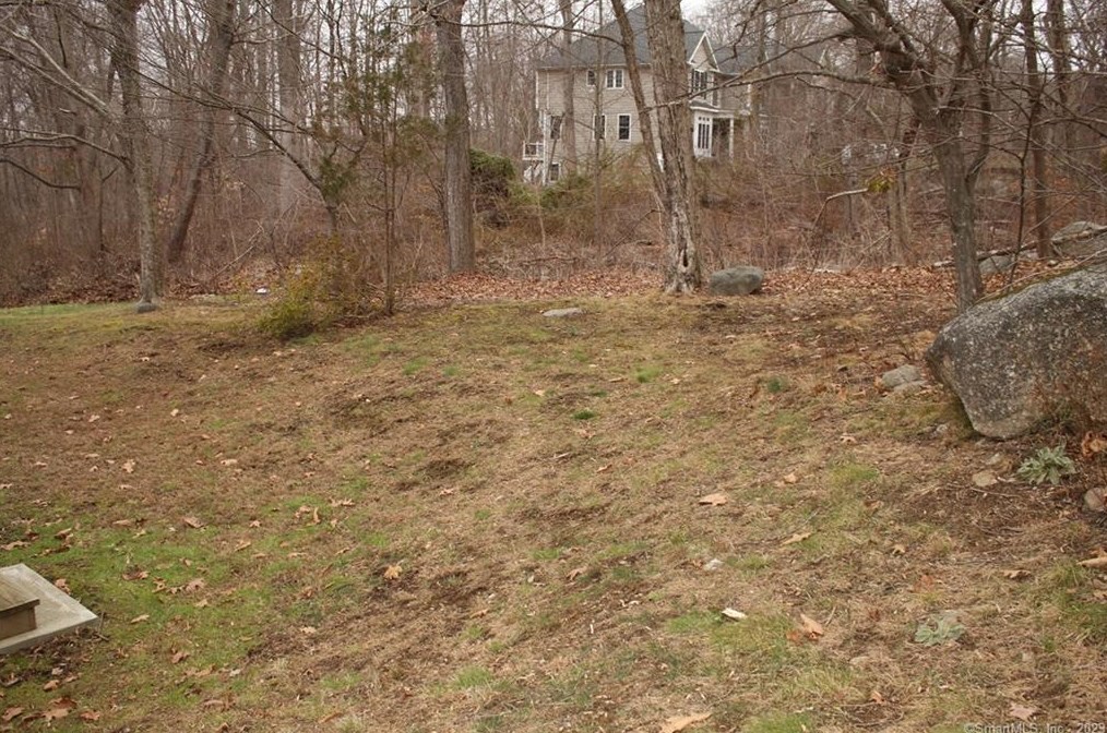71 Hidden Knolls Cir, Upper Stepney CT  06468-2724 exterior