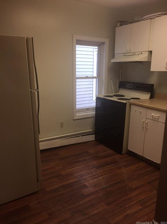 1345 State St, New Haven CT 06511-3928 exterior