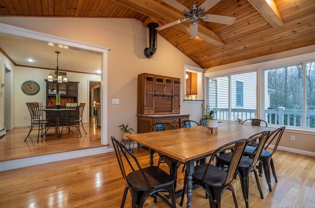 34 Taine Mountain Rd, Unionville CT  06013-1912 exterior