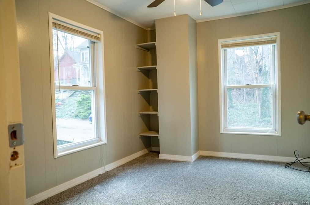 39 Orchard St, Winsted CT  06098-1919 exterior