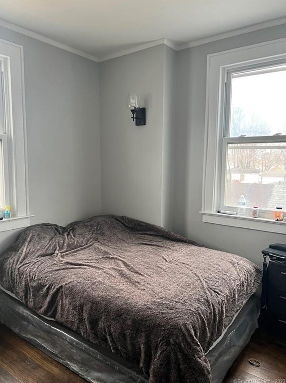 54 Eastview St, Hartford CT  06114-2312 exterior