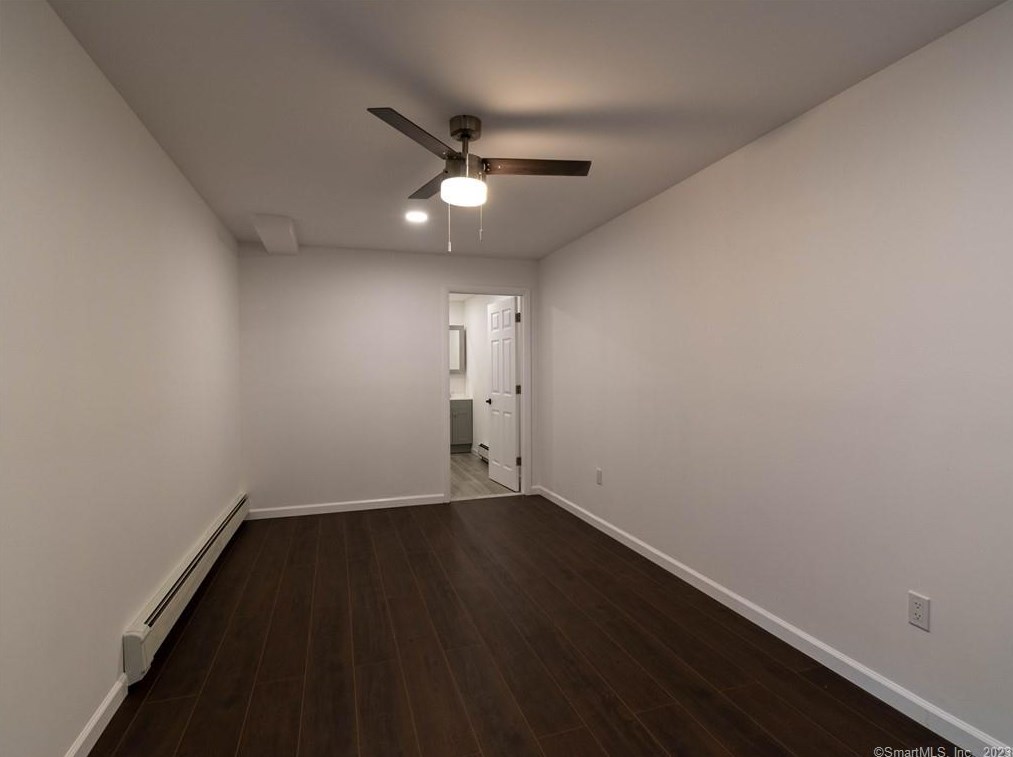 71 Vine St, Meriden CT  06451-2849 exterior