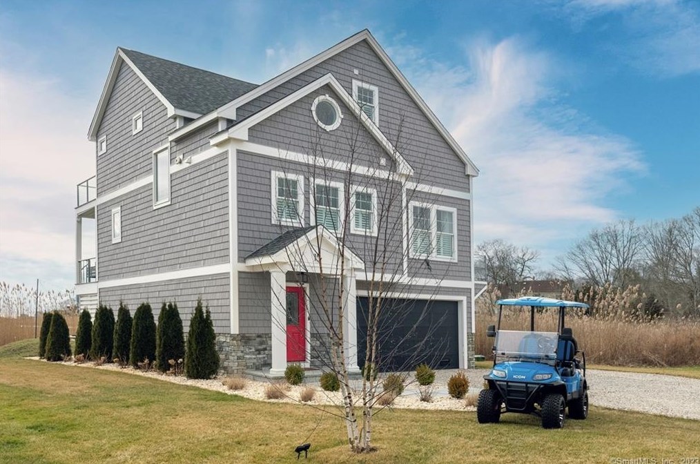 15 Beach View Ave, Fenwick CT  06475-1605 exterior