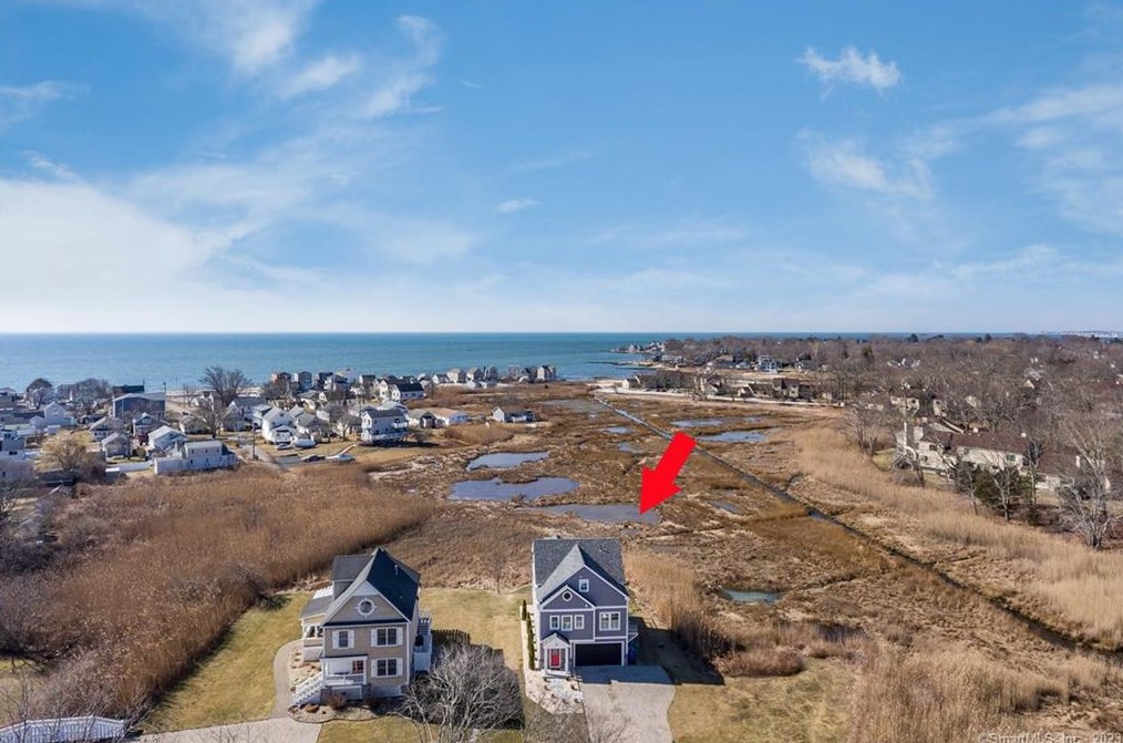15 Beach View Ave, Fenwick CT  06475-1605 exterior