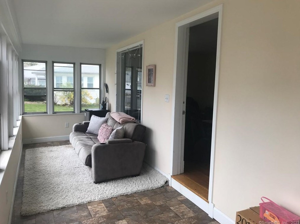 95 School St, New Haven CT  06518-3158 exterior