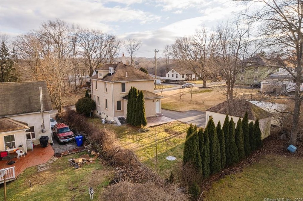 46 Manila St, Watertown CT  06779-1908 exterior