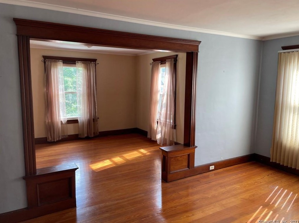 142 Atkins St, Meriden CT  06450-3468 exterior