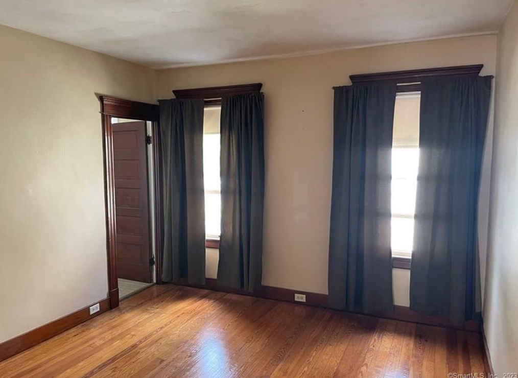 142 Atkins St, Meriden CT  06450-3468 exterior
