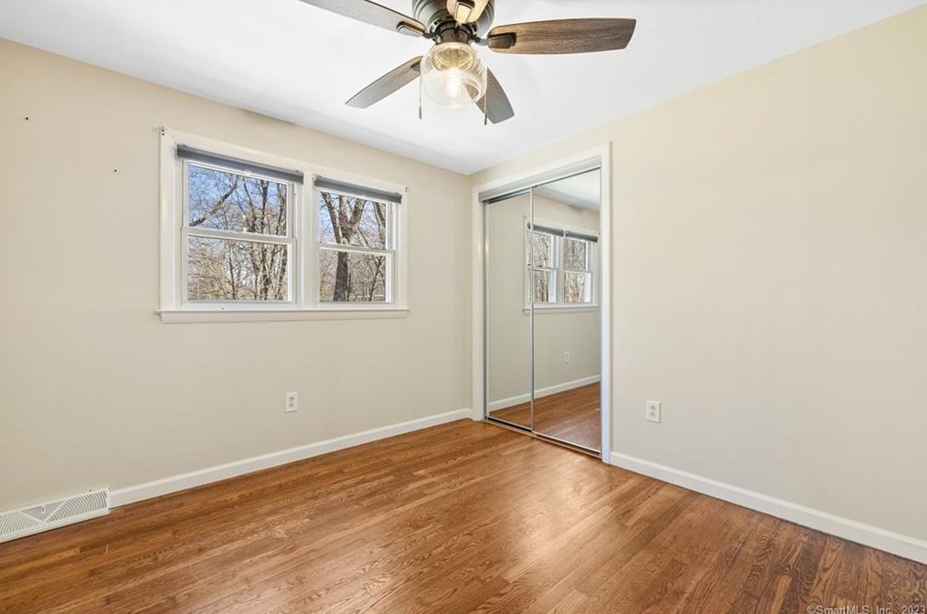 42 Kanter Dr, Vernon CT  06066-5440 exterior