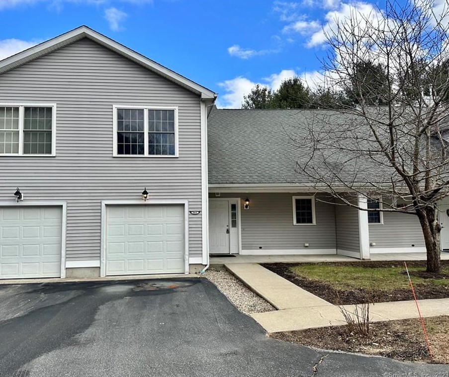 96 Proulx St, Brooklyn CT  06234-3444 exterior