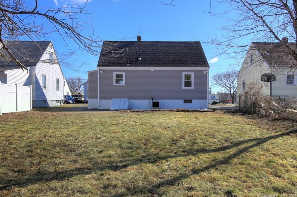 62 Prospect Place Ext, New Haven CT  06512-3741 exterior