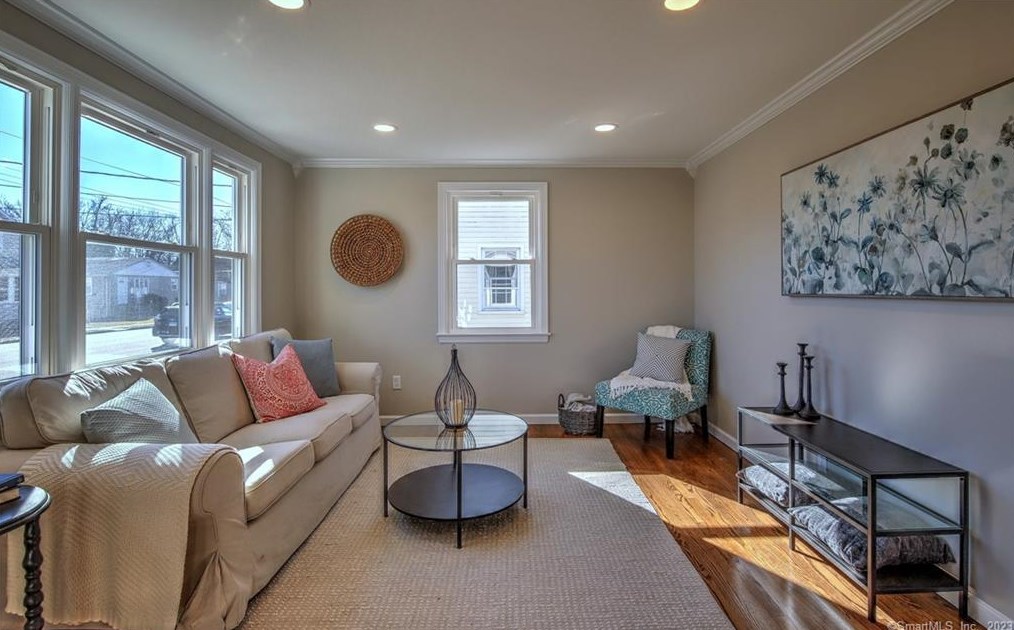 62 Prospect Place Ext, New Haven CT  06512-3741 exterior