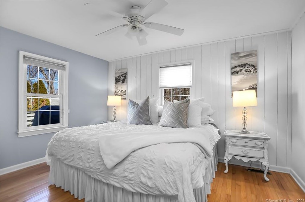 801 Pine Creek Rd, Fairfield CT  06824-6325 exterior