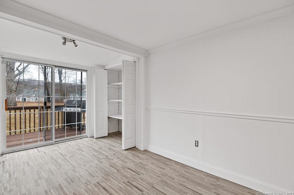 23 Foote Rd, New Haven CT  06512-2504 exterior