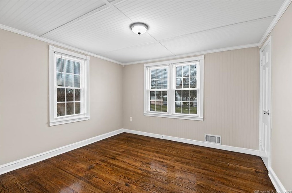 23 Foote Rd, New Haven CT  06512-2504 exterior