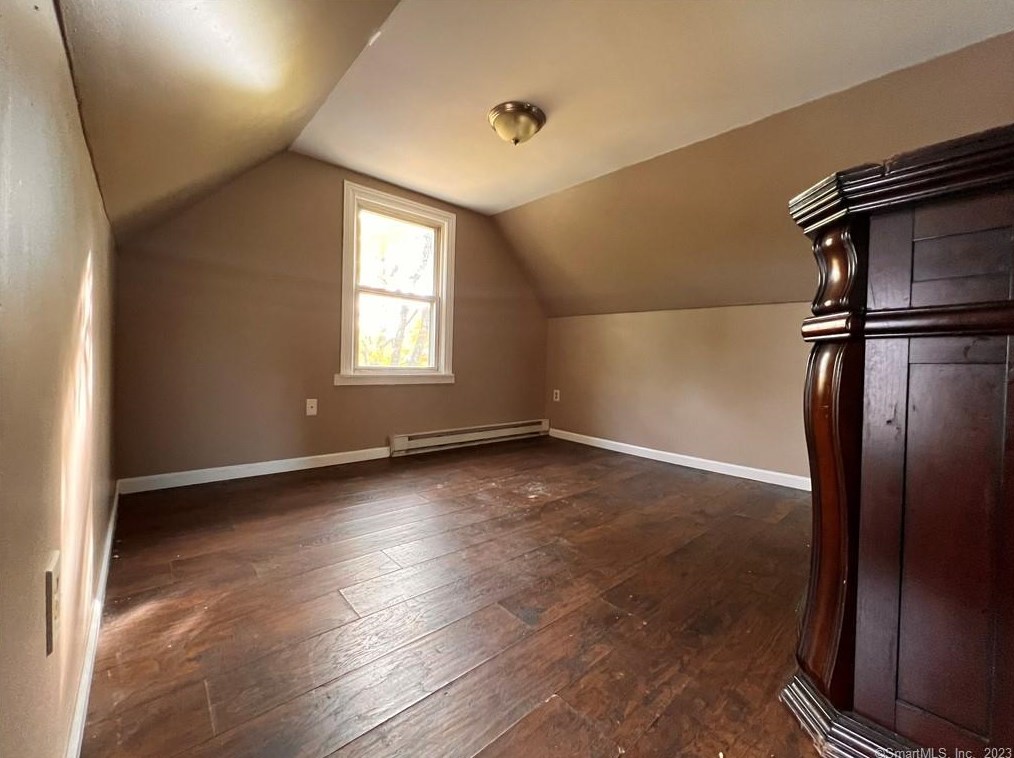 345 Munson St, New Haven CT  06511-3345 exterior