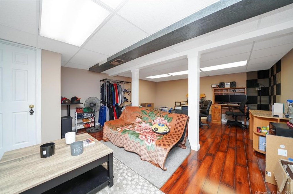 141 Yantic Ln, Norwich CT  06360-1455 exterior