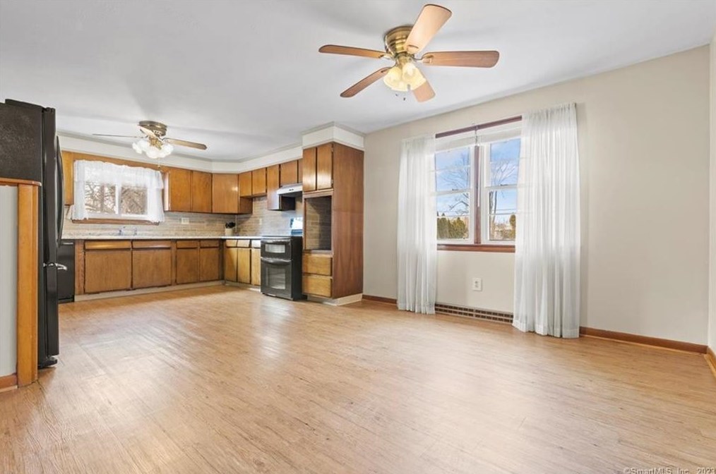 66 Concord St, New Haven CT 06514-4017 exterior