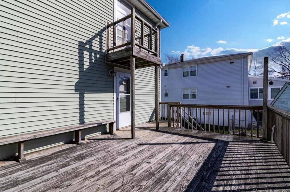 66 Concord St, New Haven CT 06514-4017 exterior