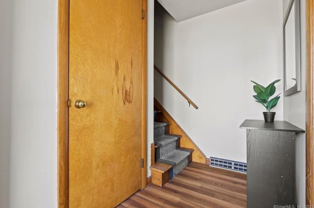 66 Concord St, New Haven CT 06514-4017 exterior