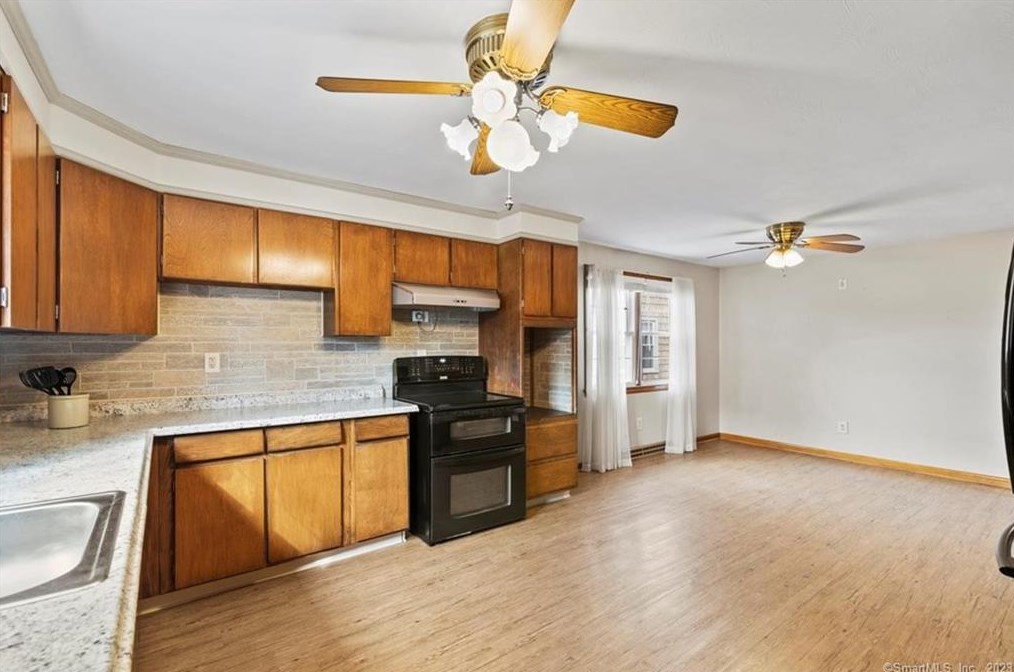 66 Concord St, New Haven CT 06514-4017 exterior