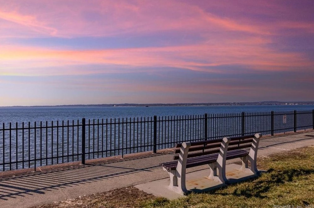 66 Concord St, New Haven CT 06514-4017 exterior