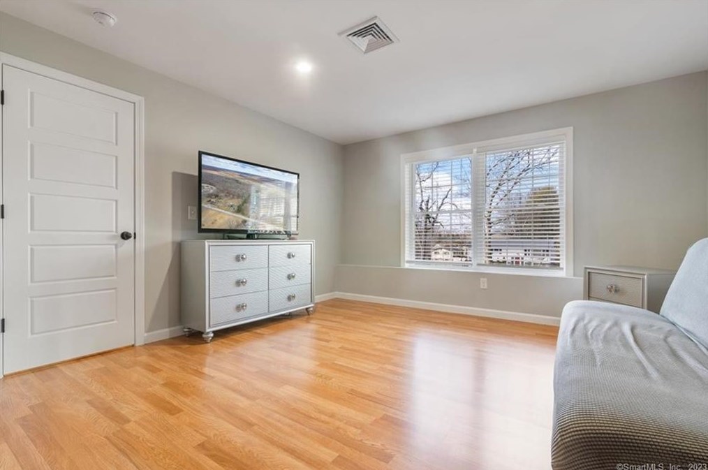 560 Chesterfield Rd, Chesterfield CT  06370-1851 exterior