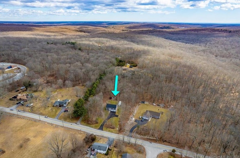 560 Chesterfield Rd, Chesterfield CT  06370-1851 exterior