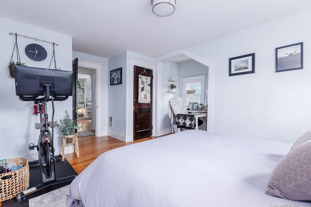 193 Concord St, New Haven CT  06514-4017 exterior