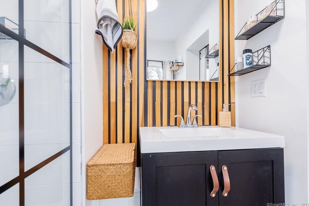 193 Concord St, New Haven CT  06514-4017 exterior