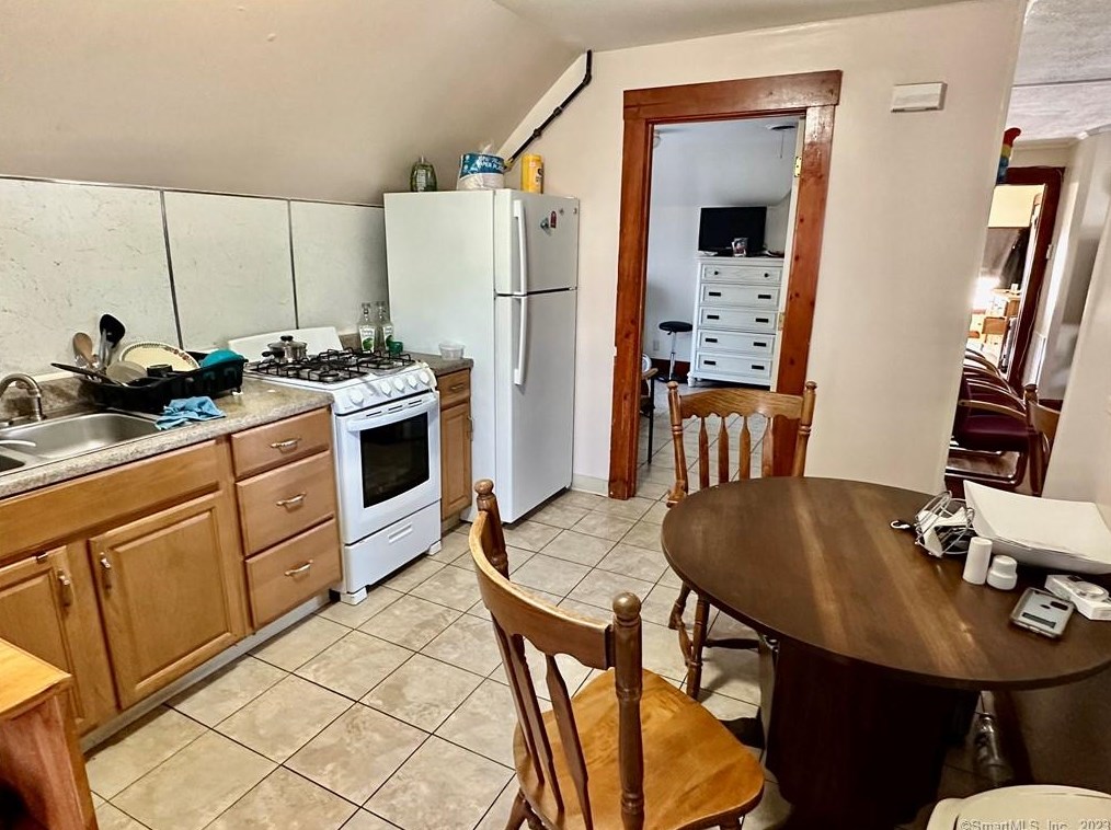 539 Lombard St, New Haven CT 06513-2954 exterior