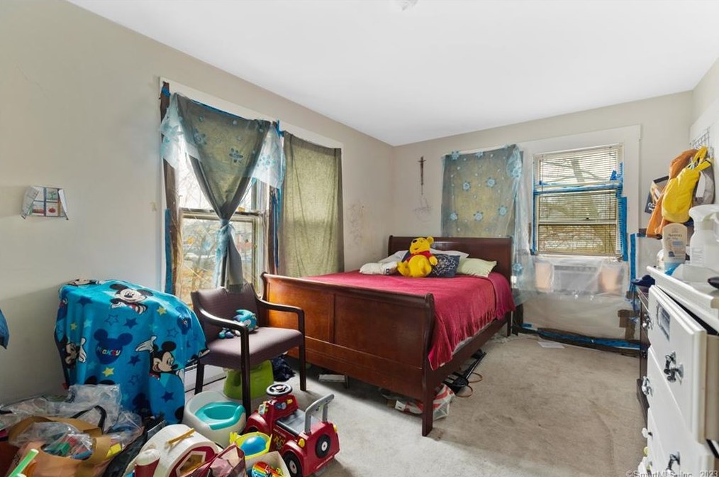 57 Bagley Ave, New Haven CT 06514-4101 exterior