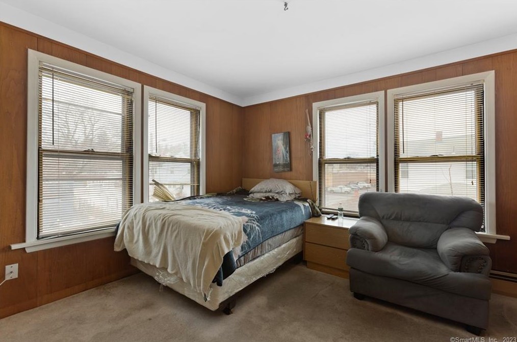 57 Bagley Ave, New Haven CT 06514-4101 exterior