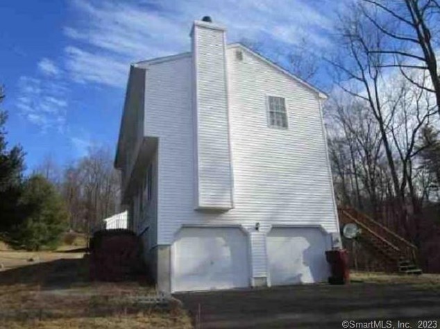 165 Osborn Rd, Union City CT  06770-4733 exterior