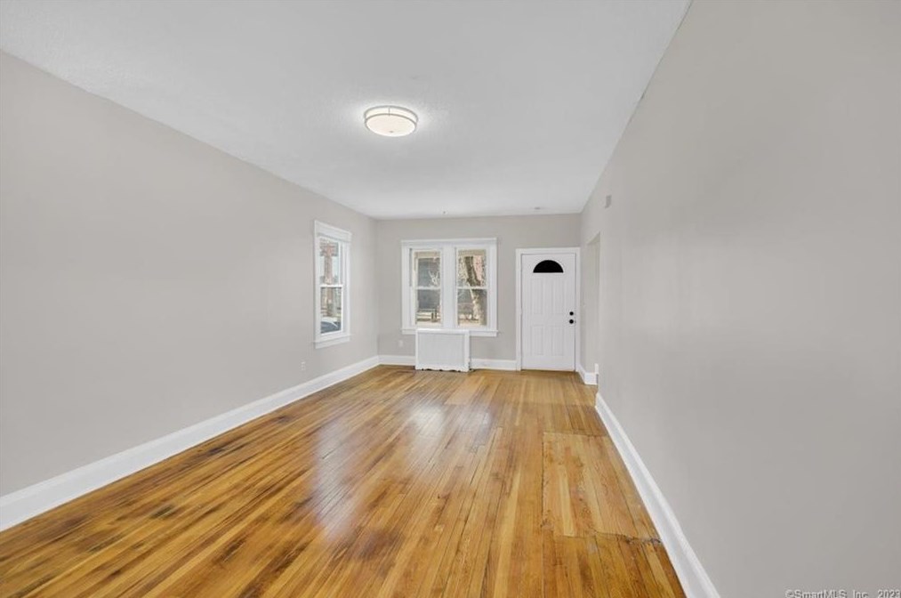 495 Sherman Pkwy, New Haven CT 06511-1749 exterior