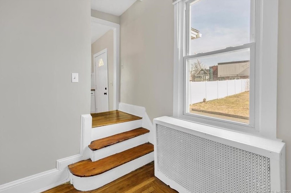 495 Sherman Pkwy, New Haven CT 06511-1749 exterior