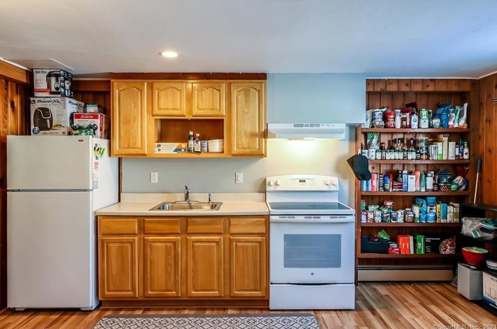 26 Pond Rd, Ridgefield, CT 06877