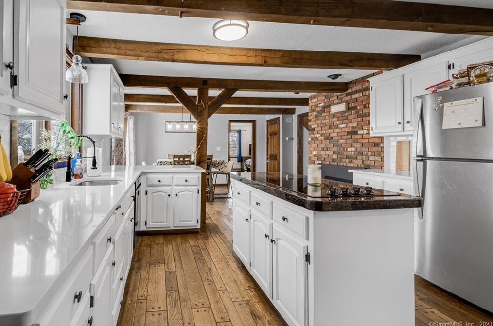 129 Mountain Spring Rd, Tolland CT  06084-2932 exterior