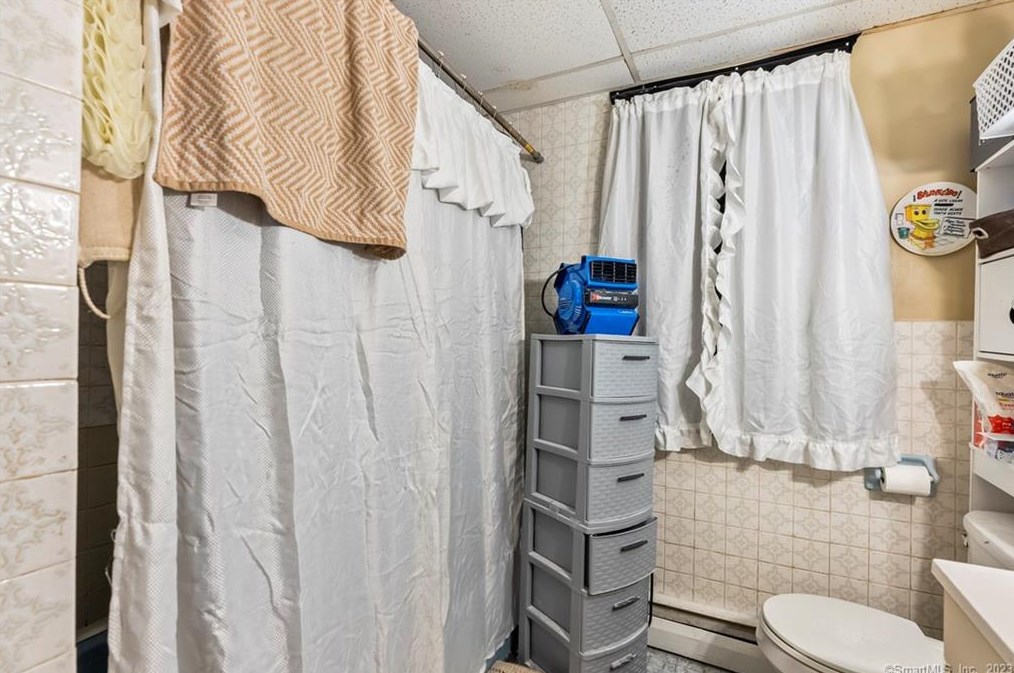 51 Bodwell St, Hartford CT 06114-2604 exterior