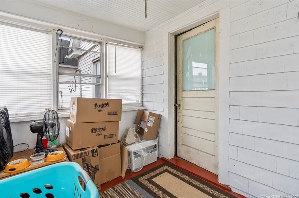 51 Bodwell St, Hartford CT 06114-2604 exterior