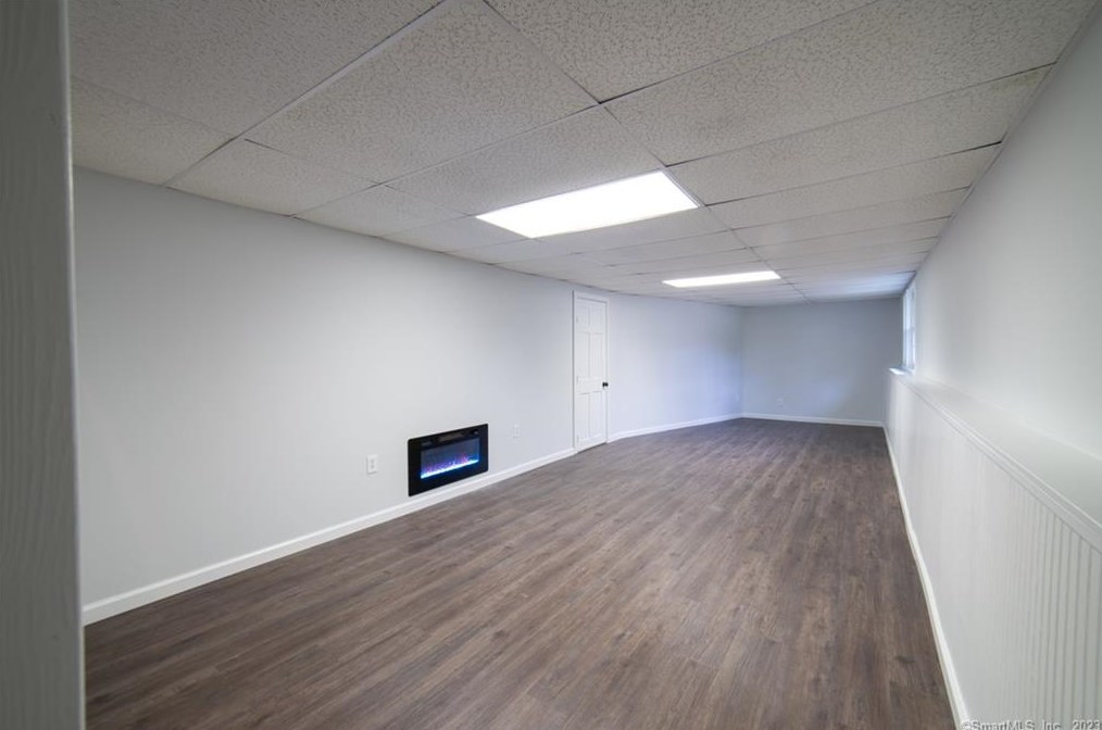 93 Lockwood Dr, Watertown CT  06795-2511 exterior