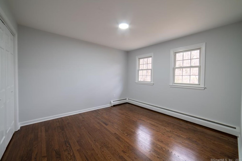 93 Lockwood Dr, Watertown CT  06795-2511 exterior